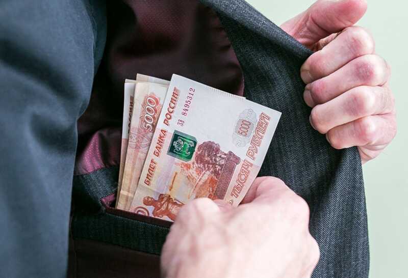 Бывших сотрудников Министерства обороны РФ подозревают в получении взятки свыше 5,5 миллиона рублей
