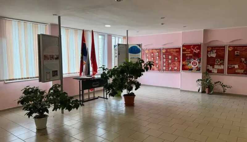 В Красноярске подросток неожиданно скончался во время перемены