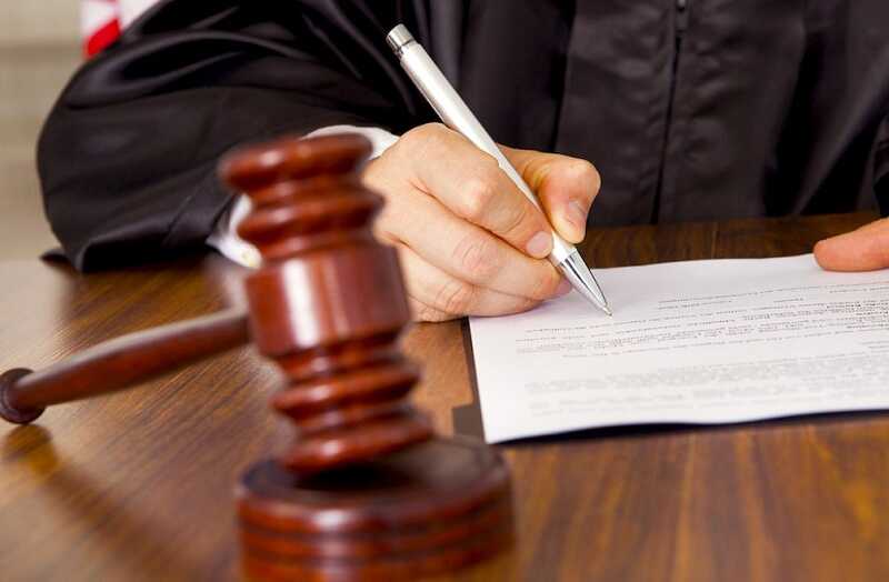 В Кемерово мужчину приговорили к 4 годам за оскорбление георгиевской ленты