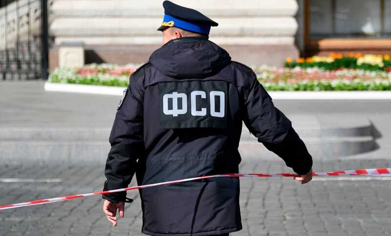 Перед репетицией парада на Красной площади в Москве значительно усилили охрану