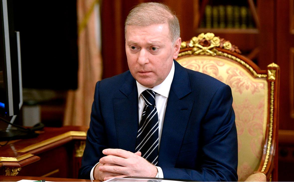 «Ароматный мир» между Колокольцевым, «Черепом» и Мусой Бажаевым «Ароматный мир» между Колокольцевым, «Черепом» и Мусой Бажаевым