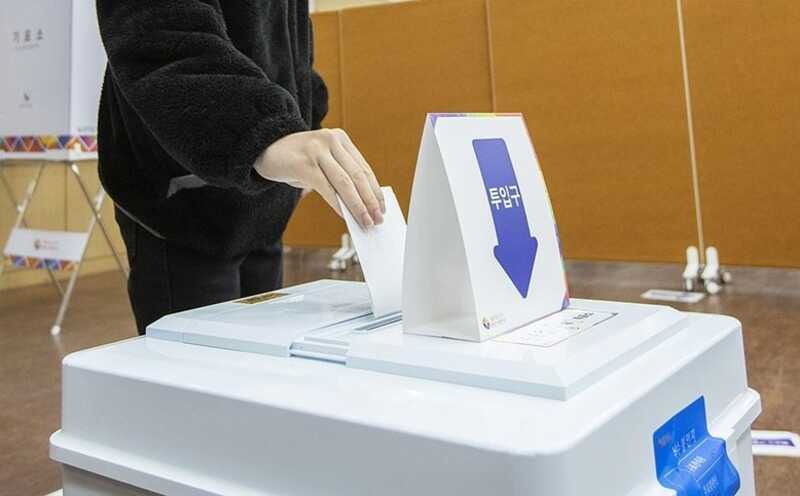 После отставки Юн Сок Ёля в Южной Корее объявлены президентские выборы